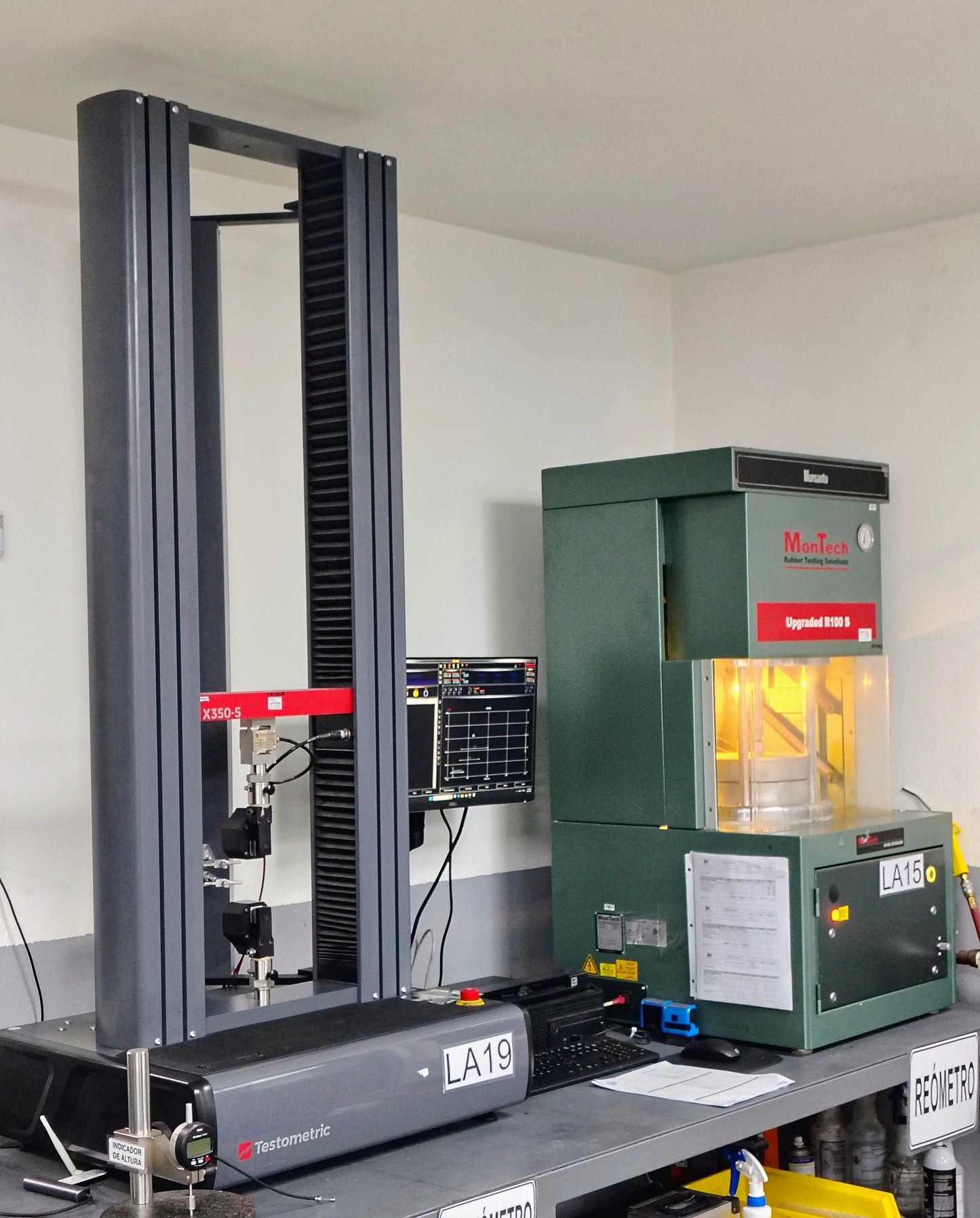 Testing Compression-Deflection (ASTM D575) machine in a laboratory setting