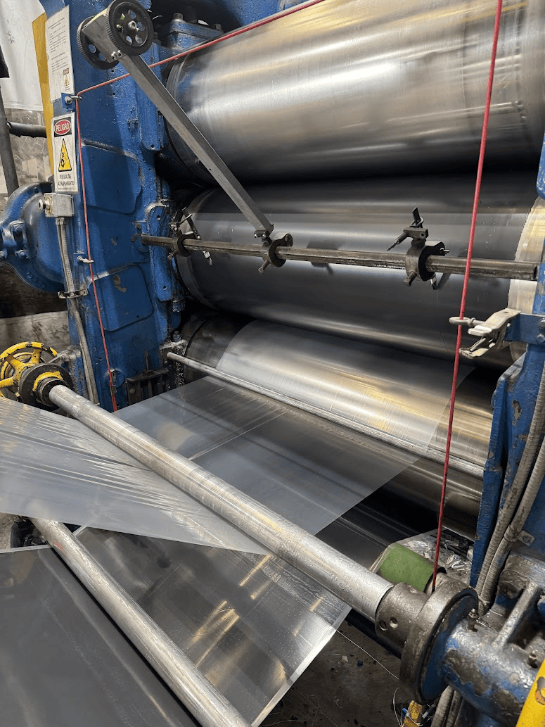 A calendering machine 